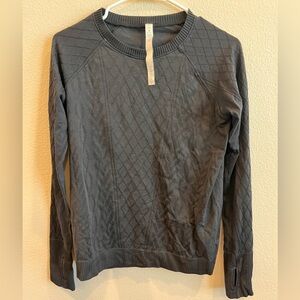 Lululemon long sleeve shirt size 10